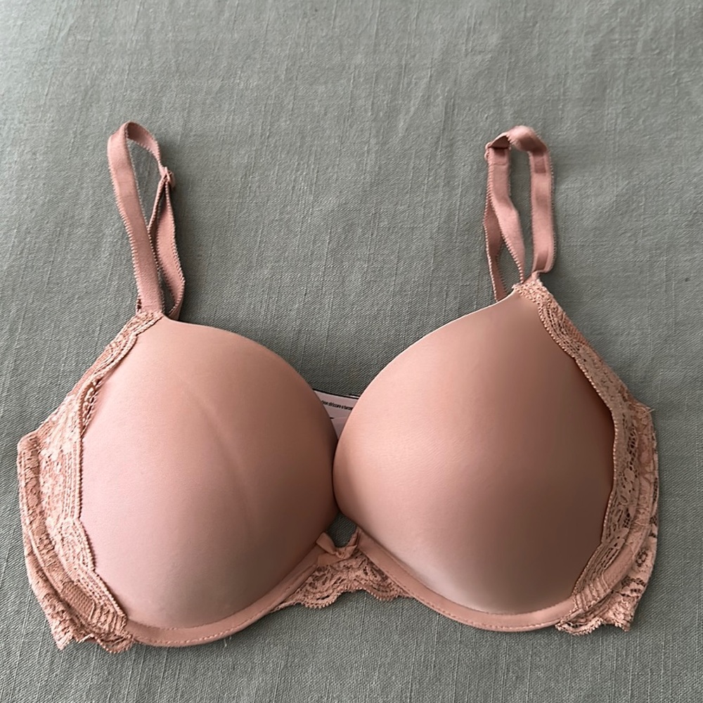 Victoria’s Secret Dream Angels push up bra